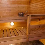 Amero Purnu 4 度假居 Kolinkylä