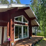 Amero Purnu 4 度假居 Kolinkylä